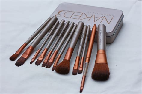 Urban Decay Naked 3 Brushes Review + Uses